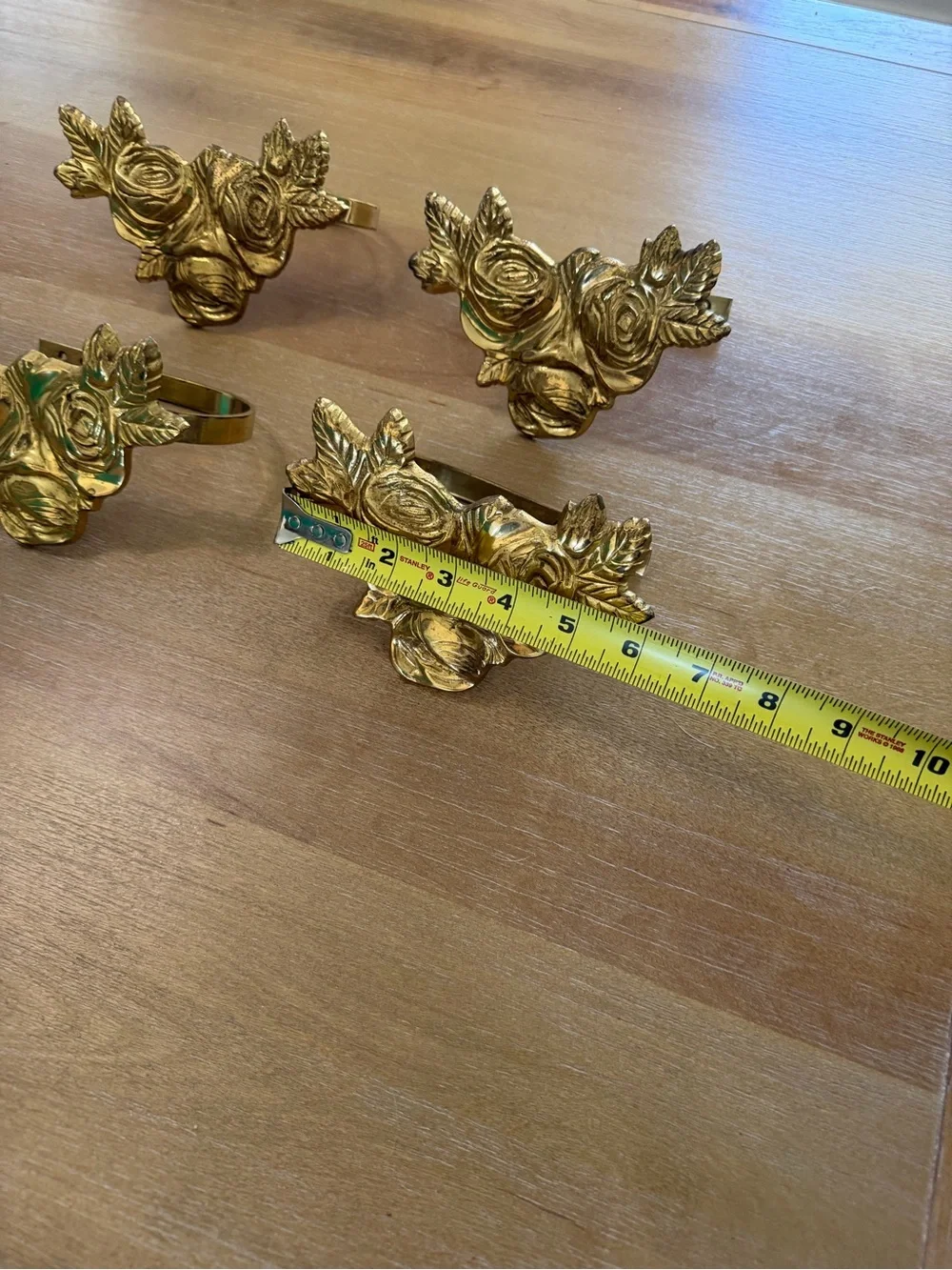 Vintage brass floral curtain tie backs - Set of Four